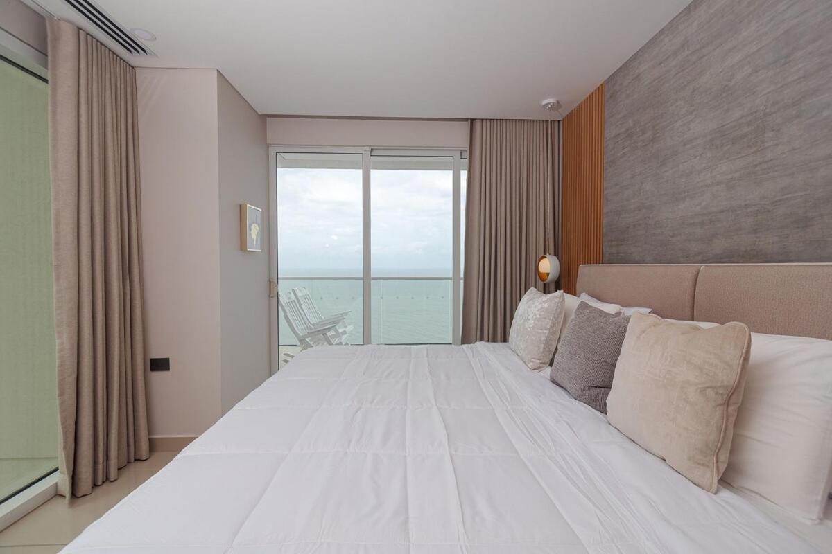 Luxury Ocean View Building H2 - Hyatt