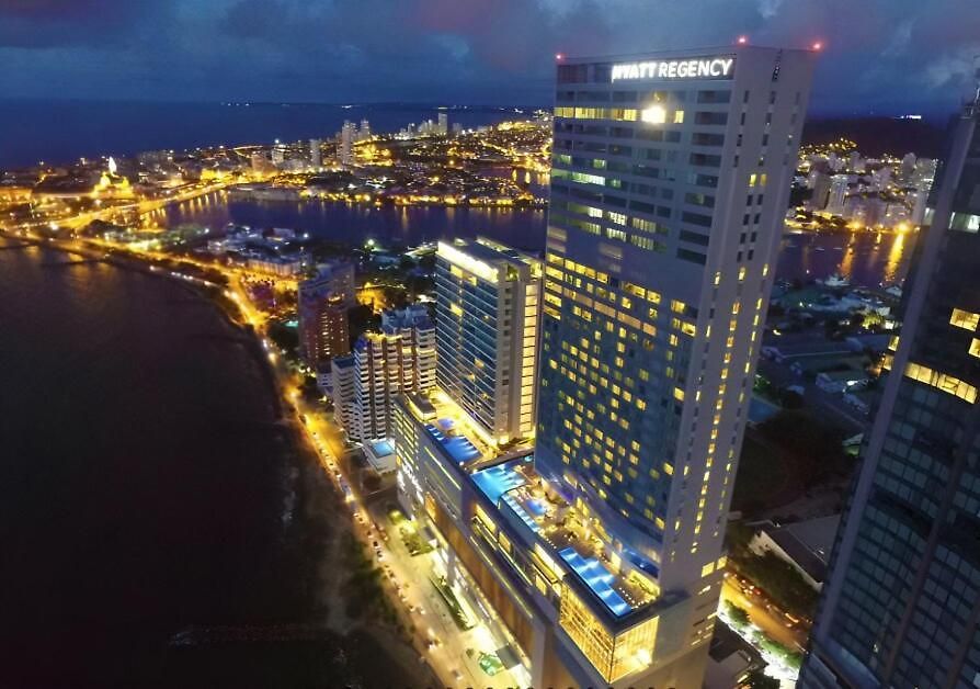 Luxury Ocean View Building H2 - Hyatt