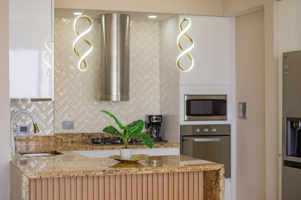 Luxury Ocean View Building H2 - Hyatt Apartment Cartagena