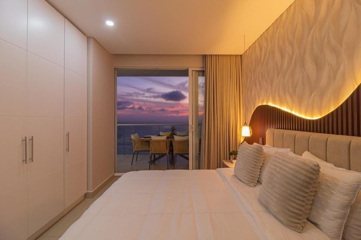 Luxury Ocean View Building H2 - Hyatt Cartagena
