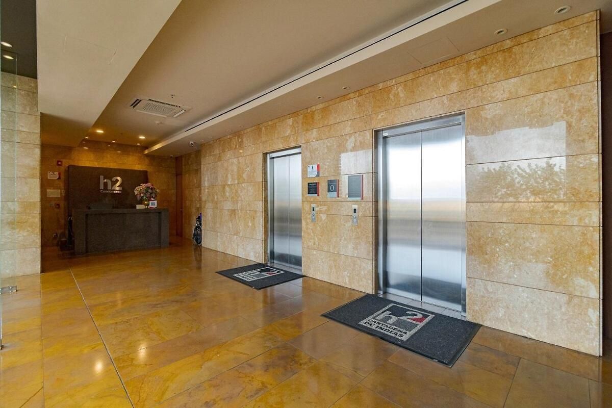 Luxury Ocean View Building H2 - Hyatt