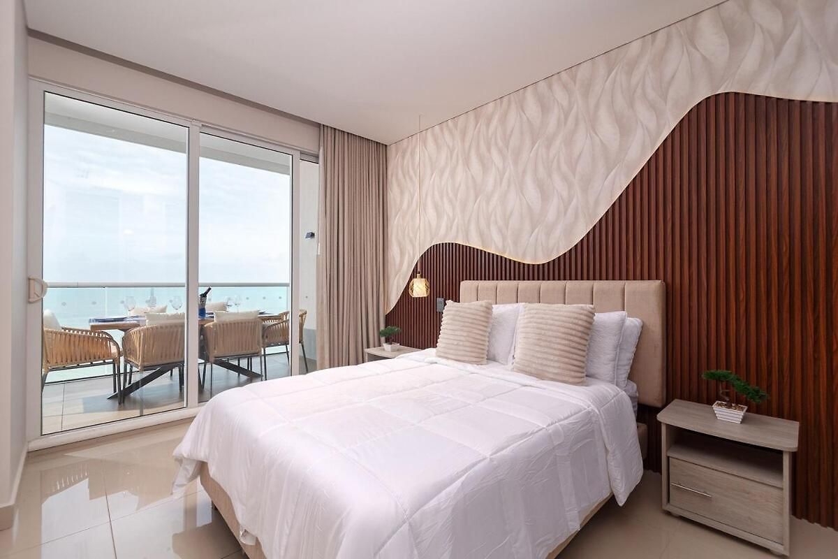 Luxury Ocean View Building H2 - Hyatt Apartment