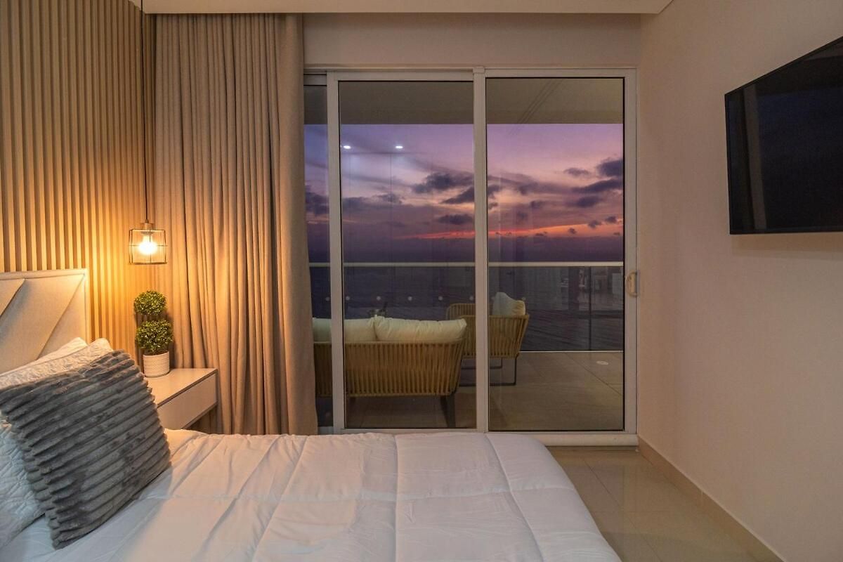 Luxury Ocean View Building H2 - Hyatt Cartagena