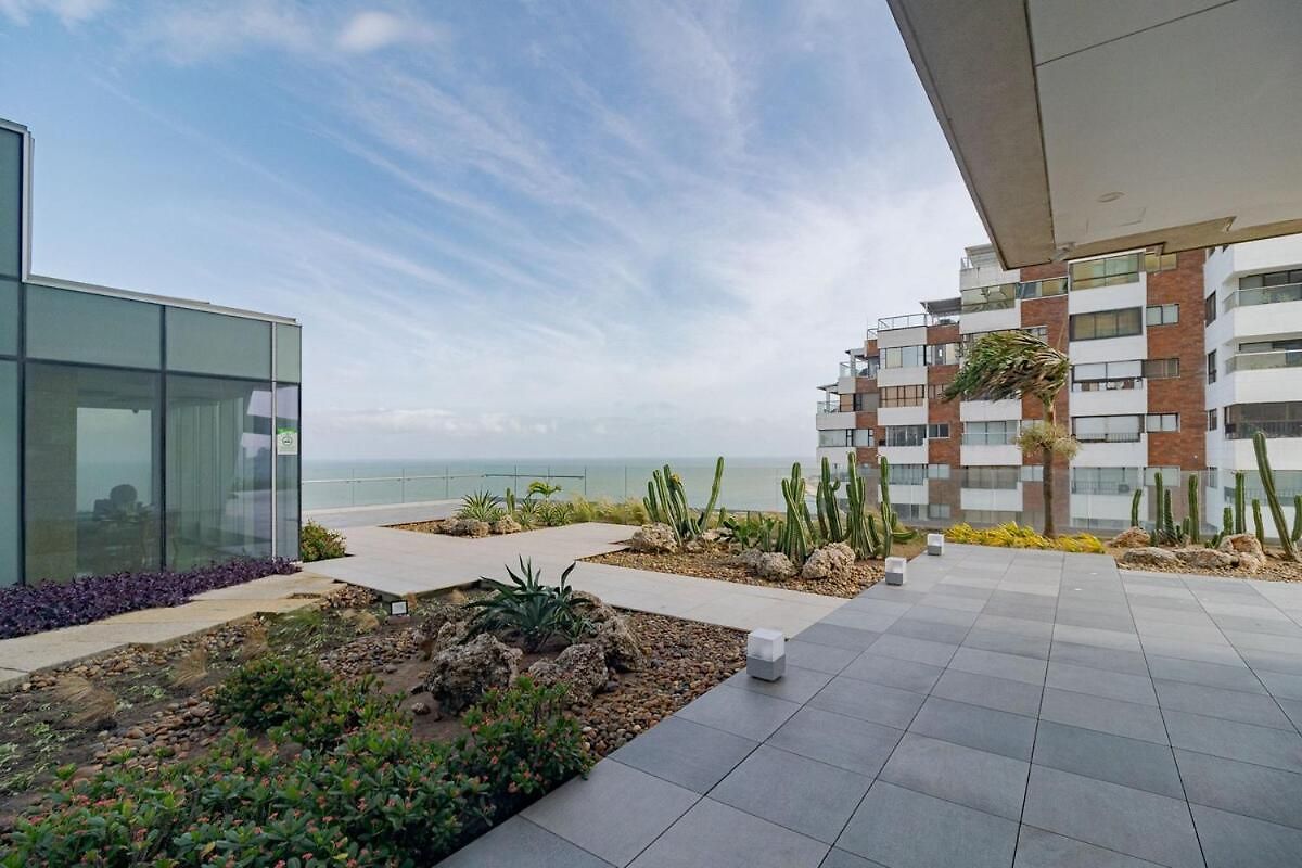 Luxury Ocean View Building H2 - Hyatt Apartment